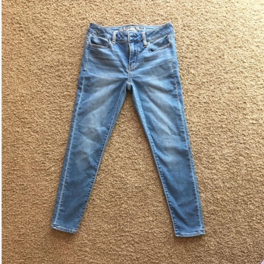 AE jeggings size 4 short